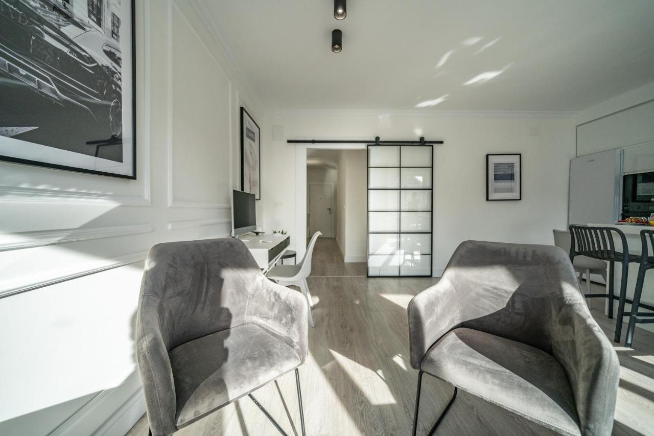 Xpce Teatro Square Apartment Malaga Exterior photo