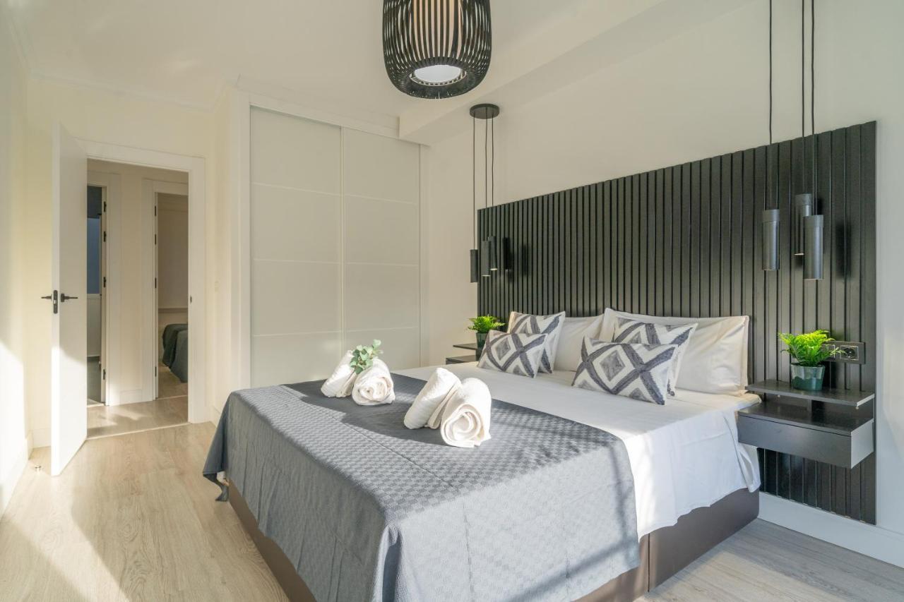 Xpce Teatro Square Apartment Malaga Exterior photo